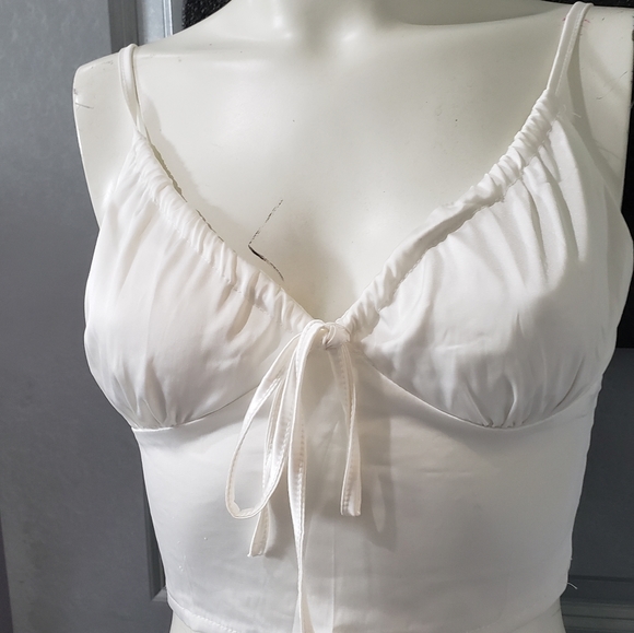 Coquette White Top - Picture 2 of 3